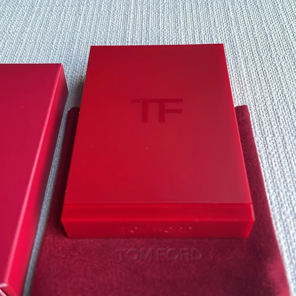 TOM FORD Love Collection Eye Color Quad Eyeshadow Palette - HONEYMOON
